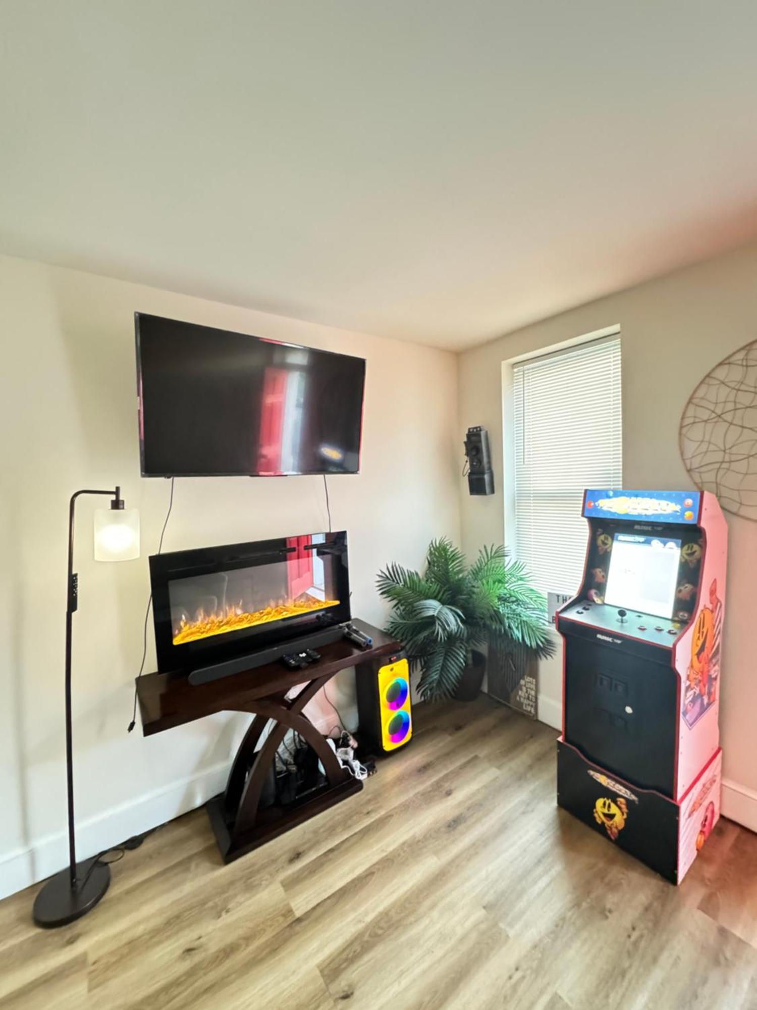 Downtown Home - Close To Topgolf, Ravens Stadium, Orioles Park, Um Baltimore Exterior photo